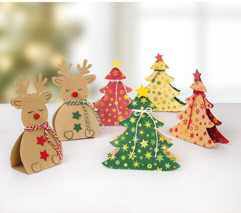 buttinette Bastel-Set "Tannenbaum & Rentier", 6 Stück - Vorlagen bereits vorgedruckt