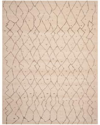 SAFAVIEH Tunisia Xabi Southwestern Rug