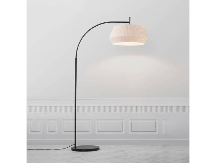 Nordlux Bogenlampe Dicte, creme / amber, für Wohn- / Esszimmer, Textil / Stoff / Seide, Skandinavisch