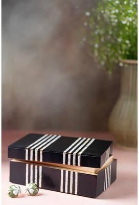 BIDKhome Medium Black Resin Box