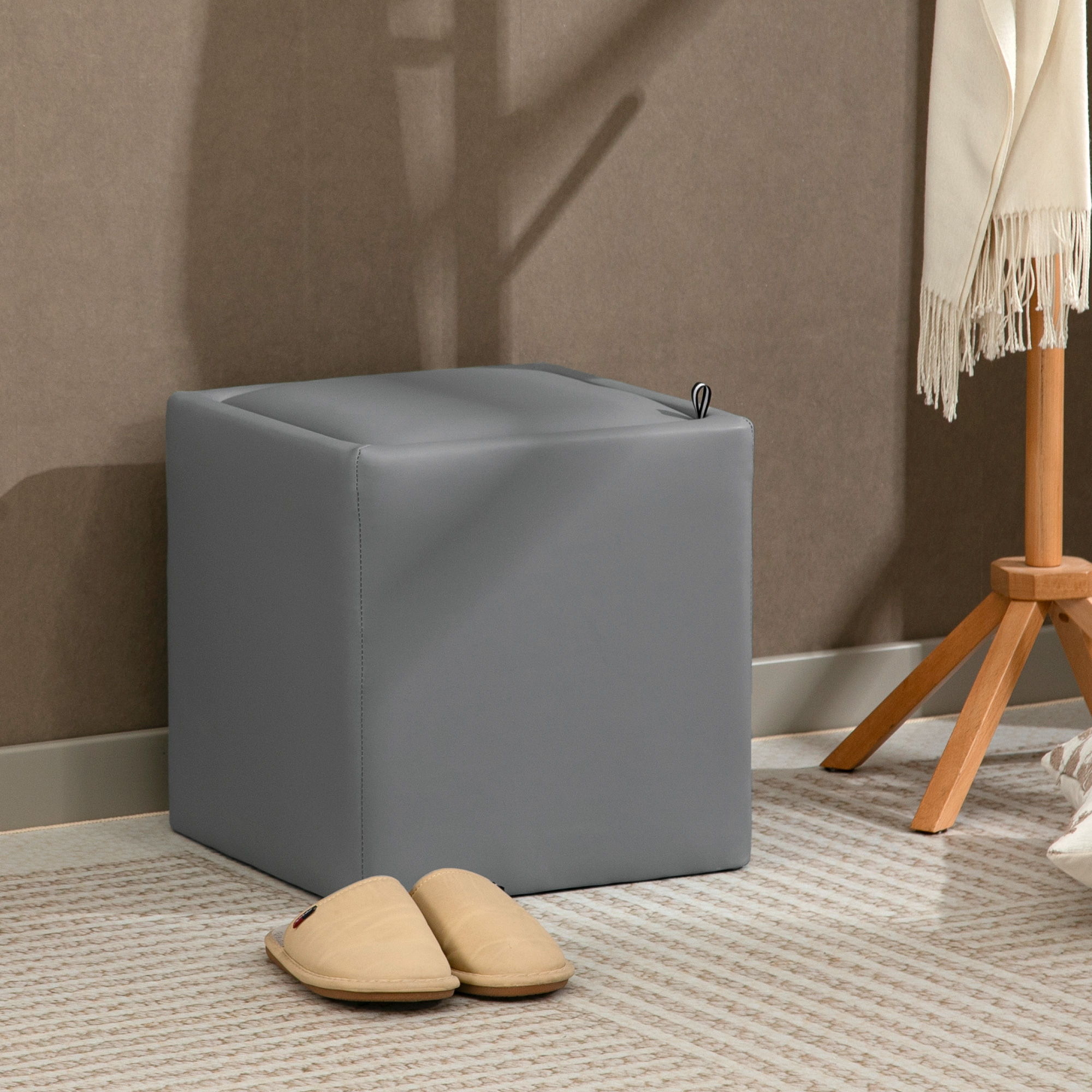 Homcom Pouf Contenitore con Coperchio in Ecopelle, 40 x 40 x 40 cm, Grigio   Aosom Italy