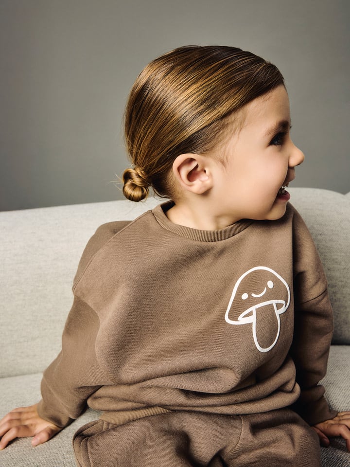 name it Sweatshirt "Riley" in Hellbraun - 116