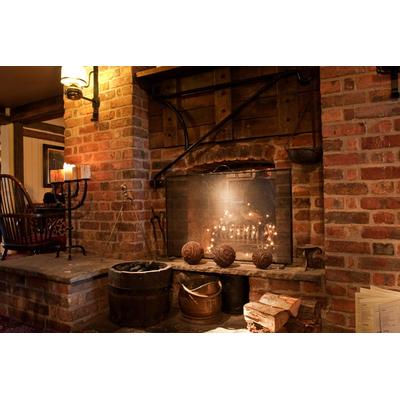 Fototapete PAPERMOON "ENGLISHER PUB-HISTORISCH KAMIN ZIEGEL RUSTIK VINTAGE", bunt, B:2,5m L:1,86m, Vlies, Tapeten
