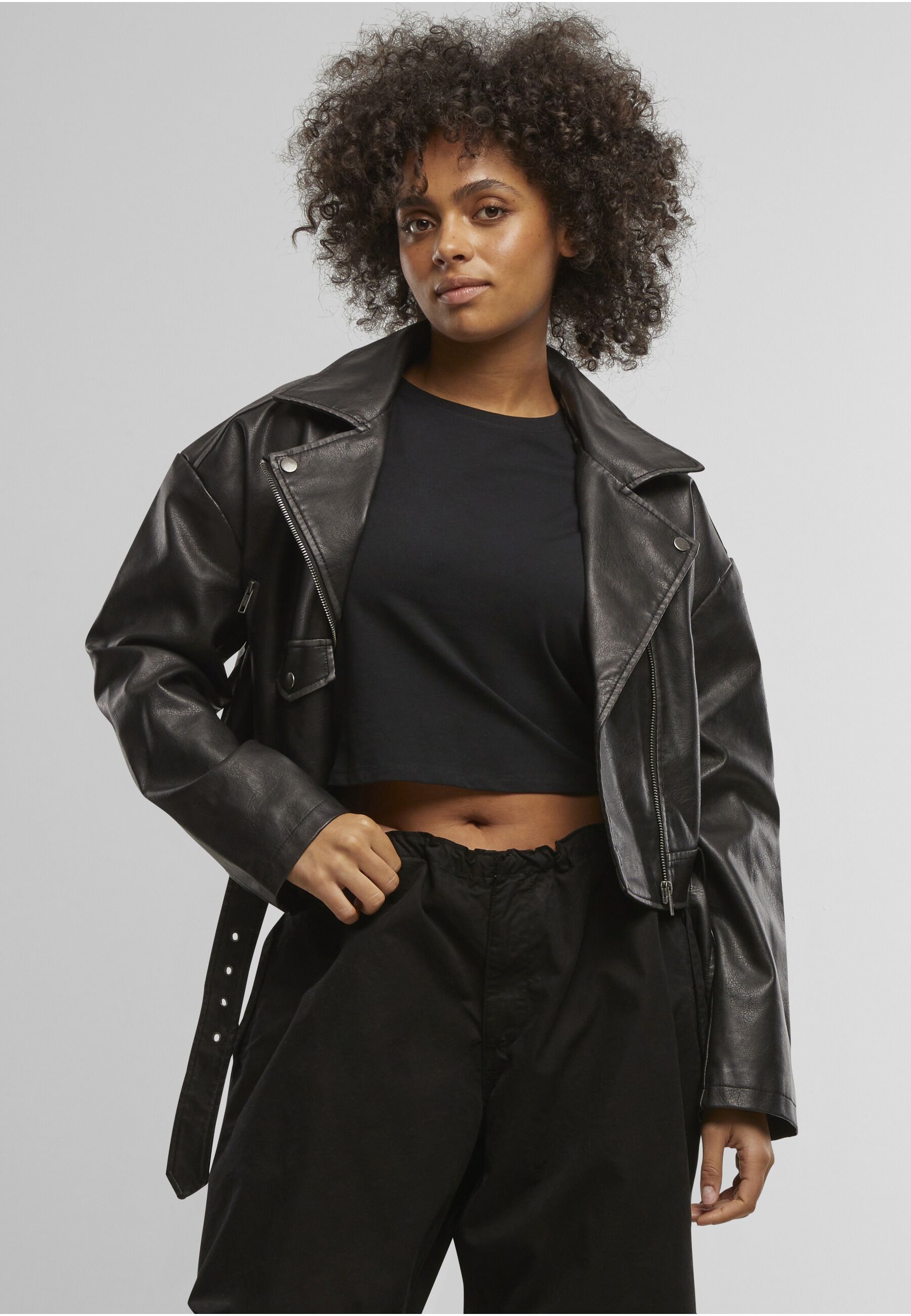 Ledermantel URBAN CLASSICS "Urban Classics Ladies Vintage Jacket", Damen, Gr. S, schwarz, 100% Polyester, Mäntel