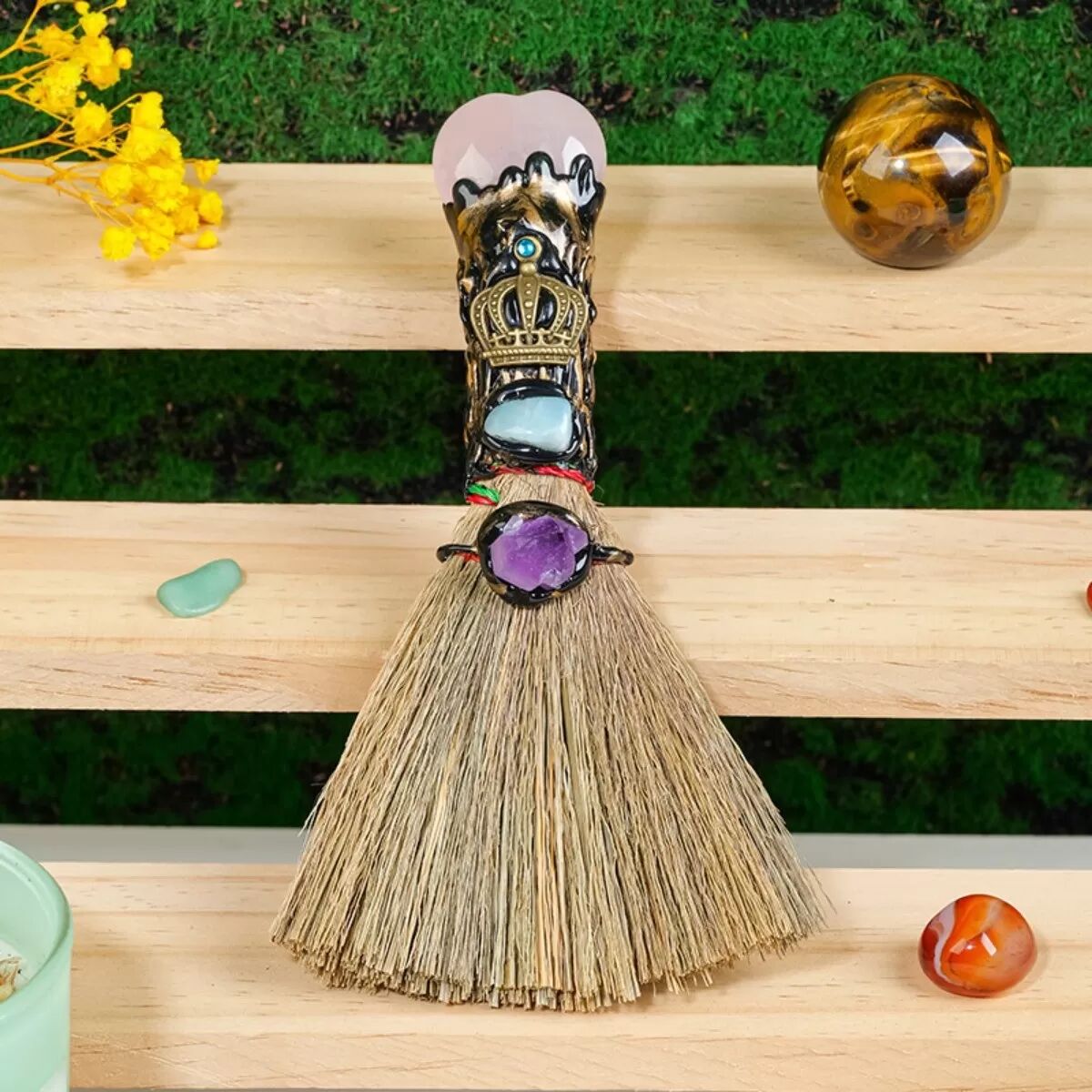 INF Mini balai cœur en quartz rose - Balai cristal artisanal en forme de cœur avec herbes de la pampa