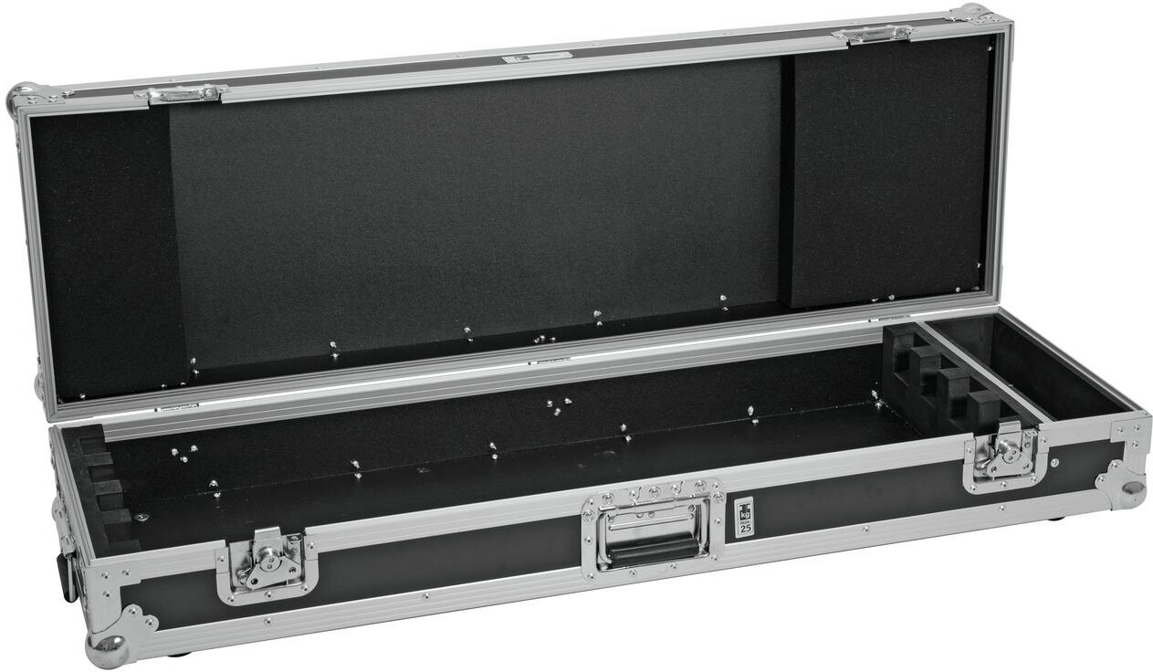 Roadinger Flightcase 4x Akku Pt-100/32