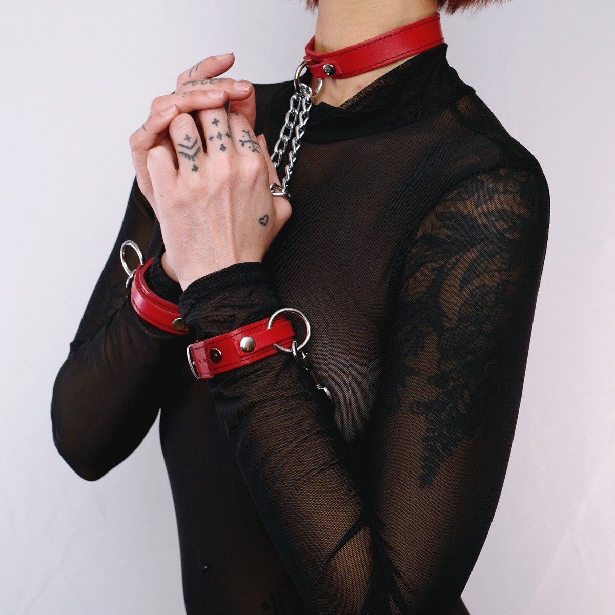 The Sinners Collier + menottes Rouge
