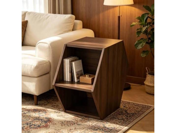 Moderner Beistelltisch aus Holz mit Geometrischem Polygon-Design und Ablage Vielseitiger Beistelltisch mit geometrischem Polygon-Design und offener Ablage für Wohnzimmer, Sofa, Leseecke, Schlafzimmer