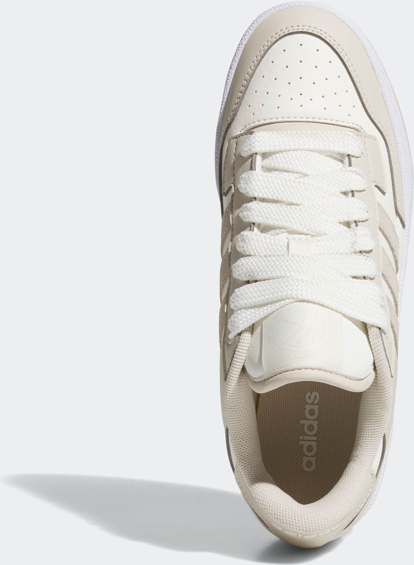 Sneaker ADIDAS SPORTSWEAR "RAPID COURT LOW", Damen, Gr. 42,5, beige (alumina, cloud weiß, ftwr weiß), Leder, Synthetik, Schuhe Sneaker alumina, cloud weiß, ftwr weiß 42,5