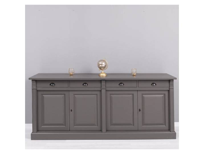 Aschbraunes Buffet im Landhausstil