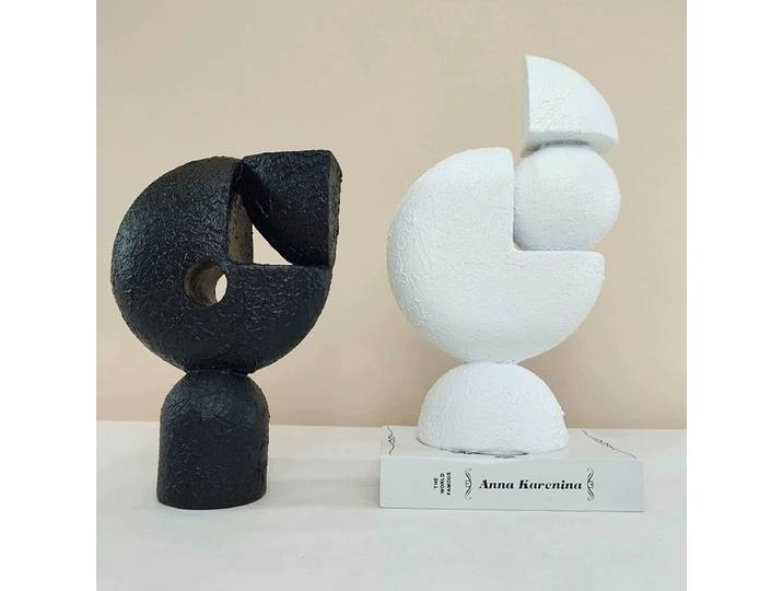 Accessoires de décoration d'intérieur créatifs abstraits, ornements modernes en résine noire et blanche, sculpture d'art abstrait pour salon, cadeaux