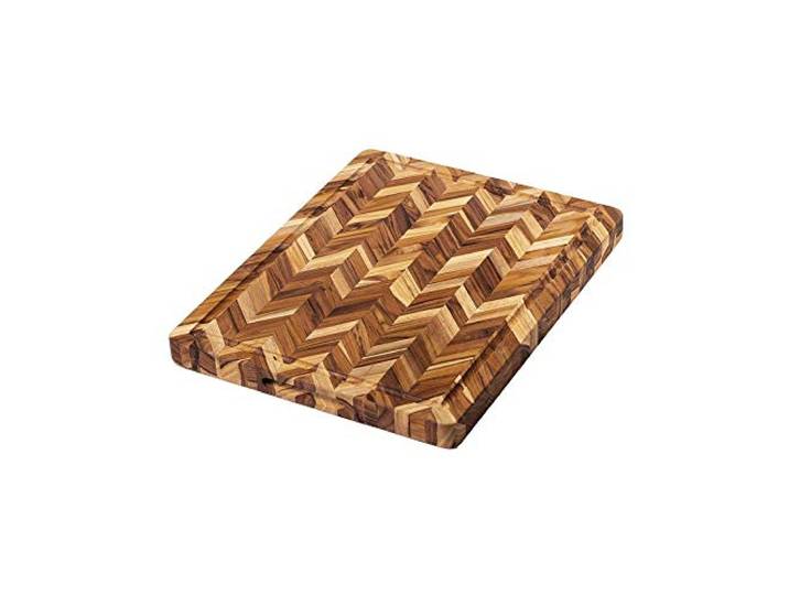 Teakhaus Herringbone Schneidebrett Holz mit Saftrille L (extra dick) 51 x 41 x 3,8 cm FSC zertifiziertes, Teak Holzschneidebrett gross im Fischgrätmuster Holzbrett Küche für saubere Schnitte