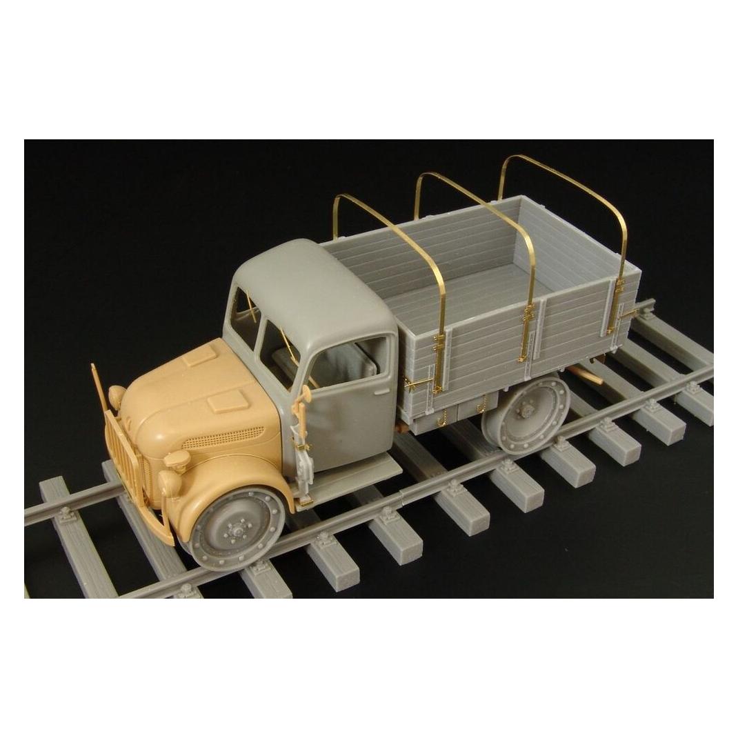 Hauler Steyr 1500 Pritsche Railway (HLX48304)