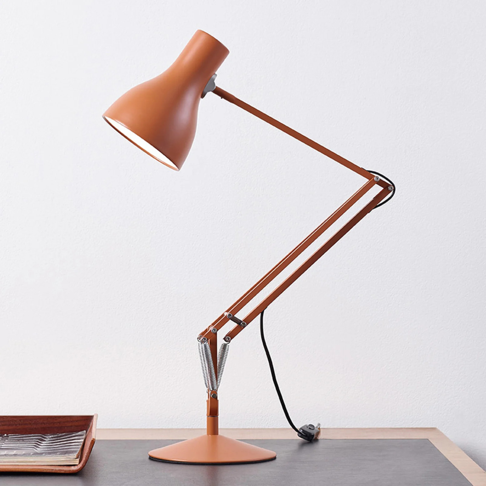 Anglepoise Type 75 Margaret Howell Tafellamp Sienna - Industrieel Metaal