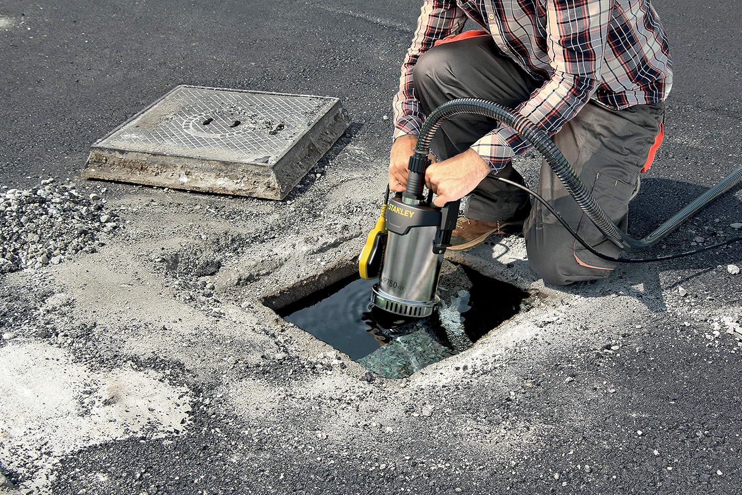 Stanley Elettropompa SXUP750XCE Per Drenaggio Acque Chiare