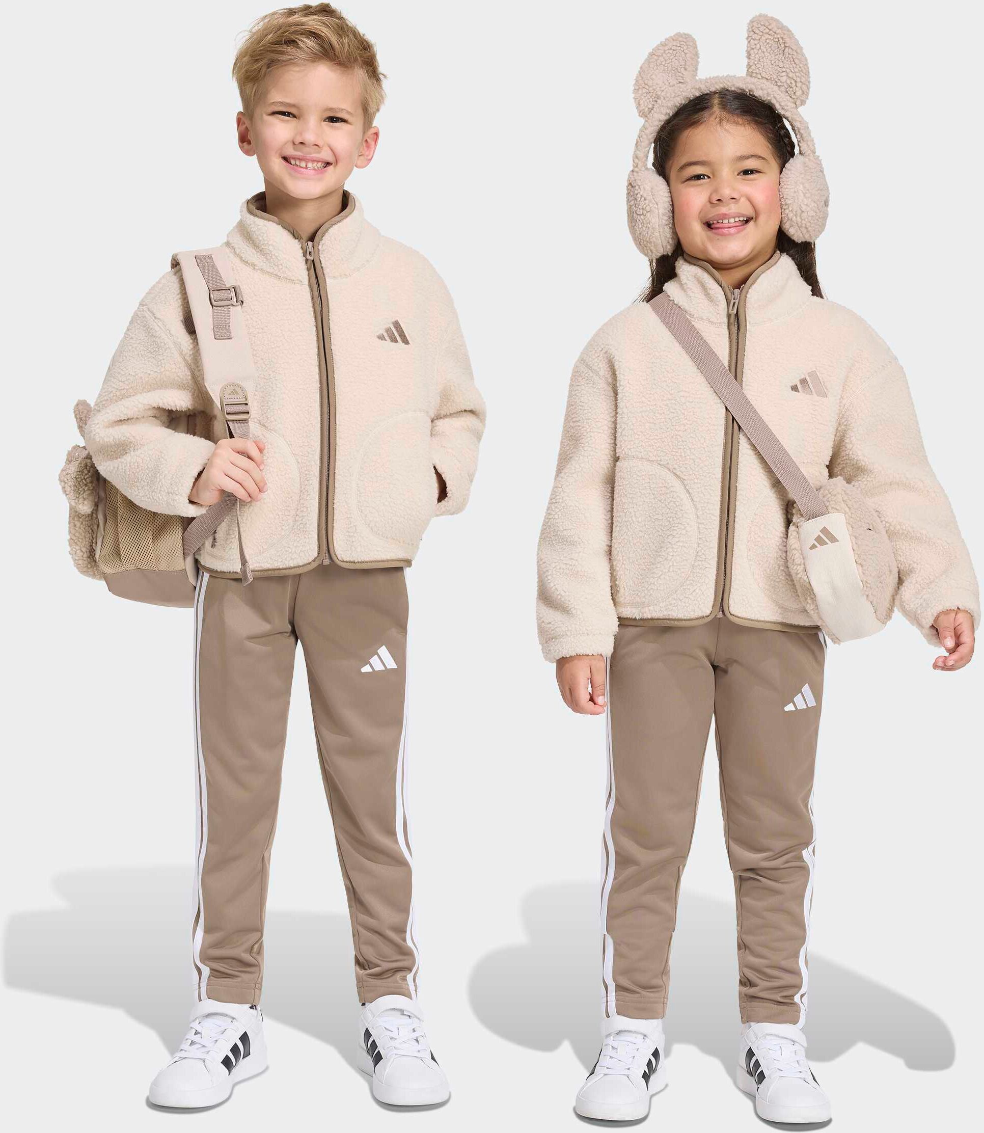Outdoorjacke ADIDAS SPORTSWEAR "ALPAKA SHERPA", Kinder, Gr. 122, beige (crystal linen), Obermaterial: 100% Polyester, Jacken Outdoorjacke, für Kinder, mit Reißverschluss, aus Polyester, neutraler Schnitt