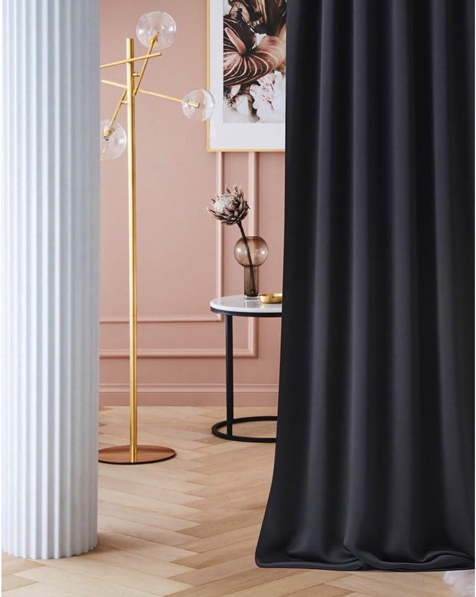ROOM99 Laurel Verduisterend Oogletgordijn Zwart Enkelstuk 140 x 250 cm