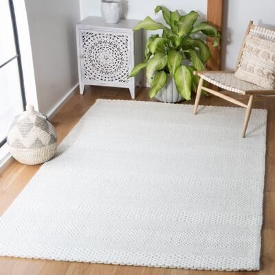 SAFAVIEH Marbella Annabella Wool Rug