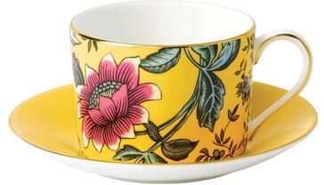 Wedgwood Wonderlust Yellow Tonquin Teacup and Saucer Set
