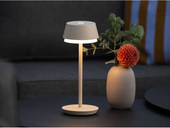 Konstsmide LED USB-Tischleuchte RGBW Lyon in Sandfarben 2,5W 120lm IP54, 7830-330