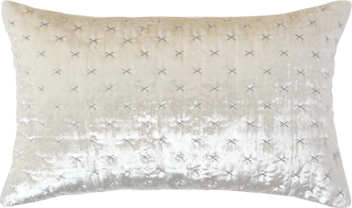 Homescapes Luxe Crème Fluwelen Kussenhoes met Geborduurd Design, 30 x 50 cm