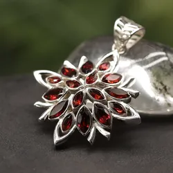 Drachensilber Granat  Anhänger sehr edel Steinschmuck Anhänger 925 Silber