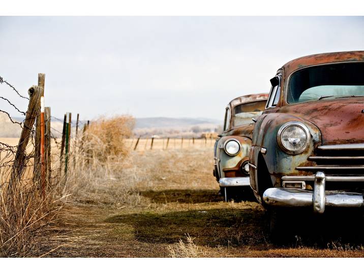 Papermoon Vintage Rusting Cars glatt