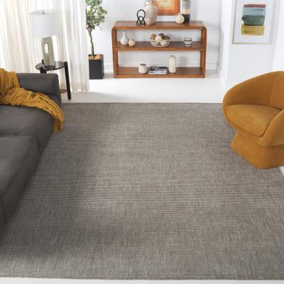SAFAVIEH Handmade Himalaya Mayyadah Solid Wool Rug
