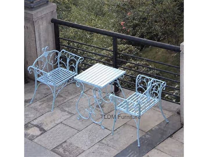 Table et chaise de terrasse de patio extérieur combinatio meubles de jardin européens simples en fer forgé et table et chaise de loisirs de balcon