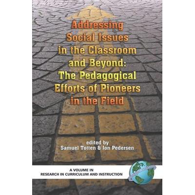 Addressing Social Issues in the Classroom and Beyond, Taschenbuch von , Information Age Publishing, 978-1-59311-566-1