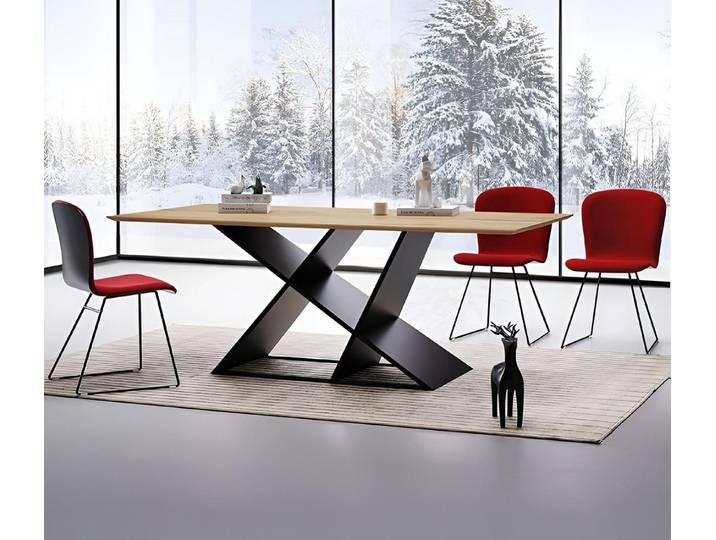 JVmoebel Esstisch JVMoebel Brauner Esstisch mit Holzplatte und Metallbeinen (Packung, 1-St., Tisch)