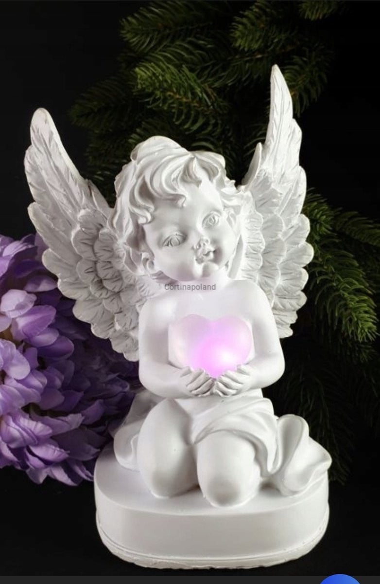 Engel Hartje Knielend LED RGB Polystone Grafdecoratie Beeld