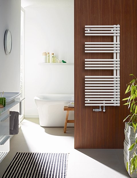 Zehnder Design-Heizkörper Forma Asym, 1161 x 596 mm, Sonderfarbe, Warmwasserbetrieb, ZF800260K200000 ZF800260K200000