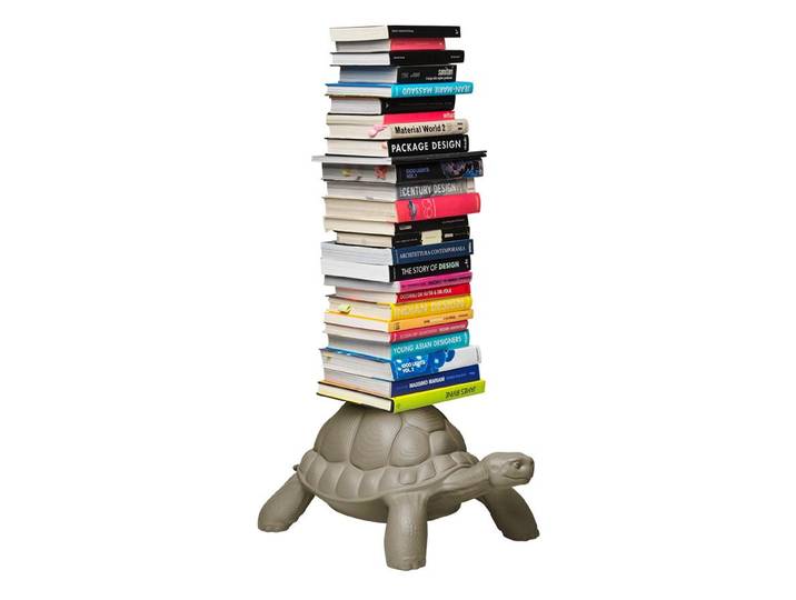QEEBOO bibliothèque verticale TURTLE CARRY BOOKCASE (Gris tourterelle - Polyéthylène)