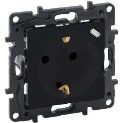 Legrand 864527 Niloe Step Steckdose Mit USB-C erhöhter Berührungsschutz Farbe: Schwarz