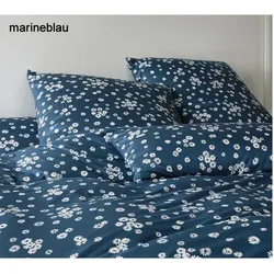 Elegante Bettwäsche Daisies - 155x220 cm + 40x80 cm	marineblau