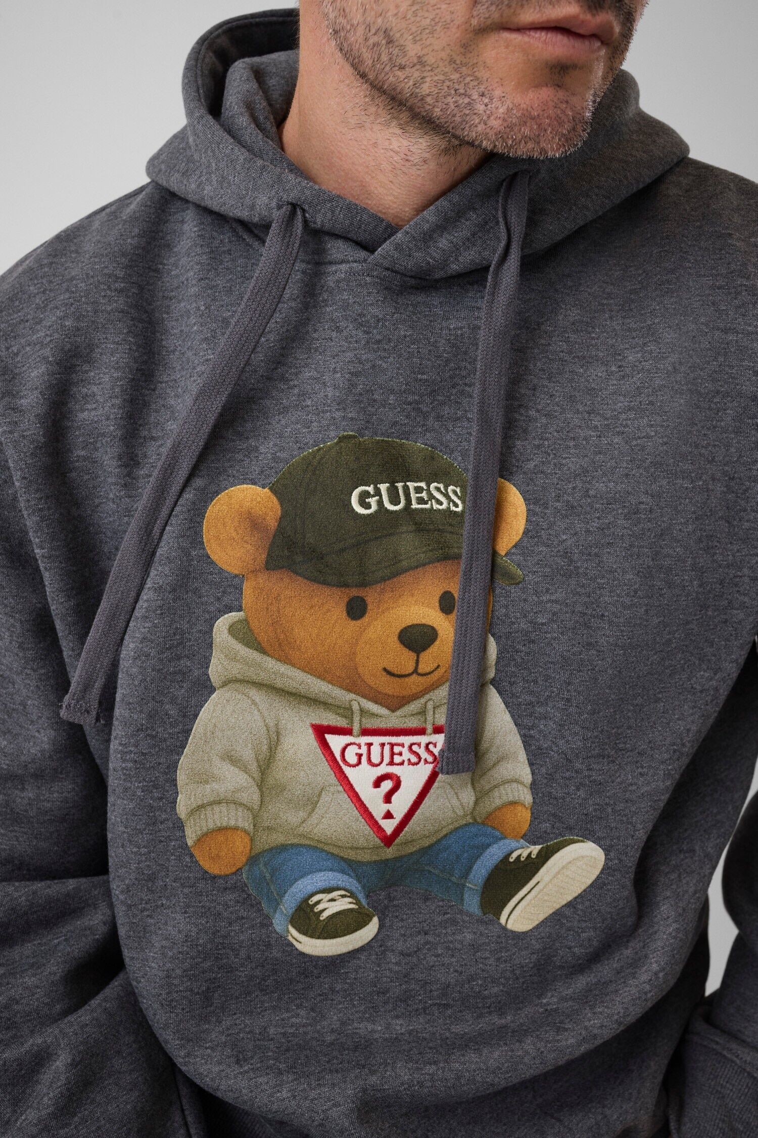 Hoodie GUESS "TEDDY BEAR MELANGE", Herren, Gr. XL, downey heather m96, Sweatware, Obermaterial: 65% Polyester, 35% Baumwolle, meliert, regular fit normal, Rundhals, Bündchen, Sweatshirts Hoodie, melierte Sweatqualität, Kapuze mit Kordelzug downey heather 