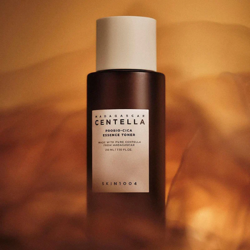 Skin1004 Madagascar Centella Probio-Cica Tónico-Essência Reparador 210ml