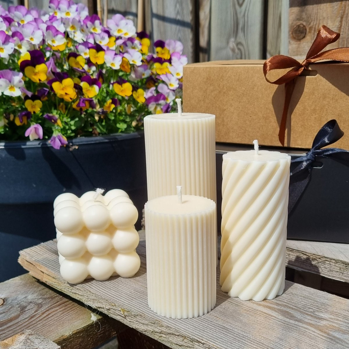Dearest Candles Set van 4 Natuurlijke Veganistische Figuurkaarsen van Koolzaadwas