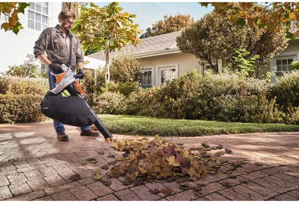 Aspirador Soprador SHA 56 + Bateria e Carregad. Stihl SA022000006