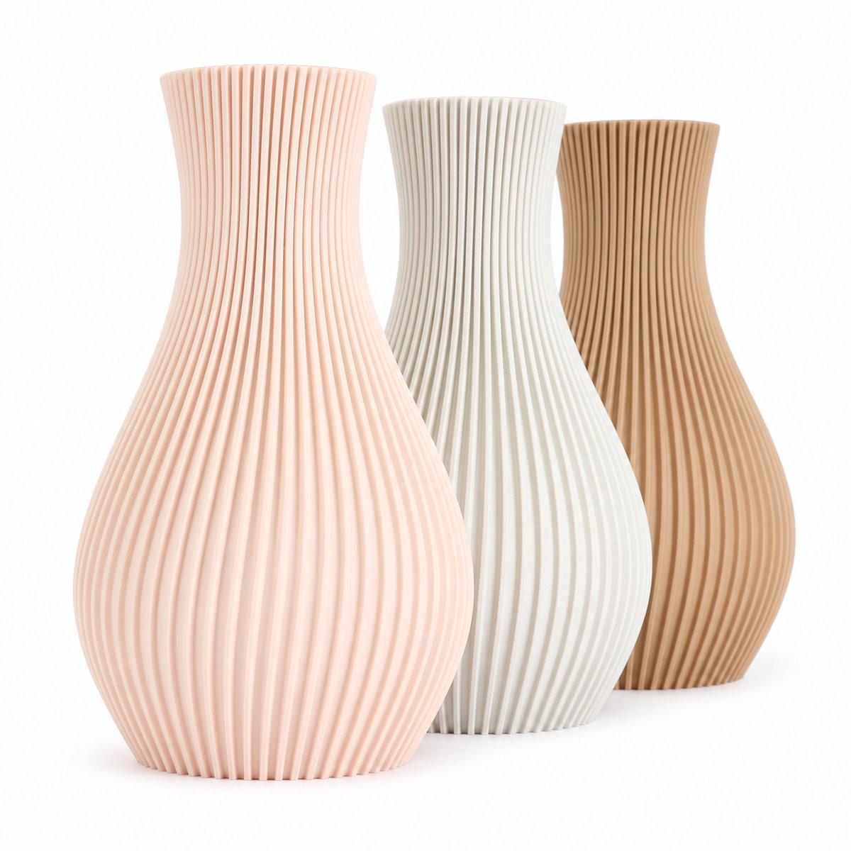 Set van 3 Design Vazen met Organische Vorm en Geribbeld Reliëf van Casa Verde in Japandi Stijl