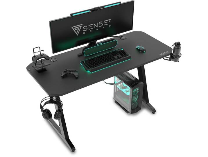 SENSE7 Nomad Classic - Bureau gamer - 140x60 cm - Finition carbone Porte-gobelet Gestion câbles - Table gaming - Max 80kg