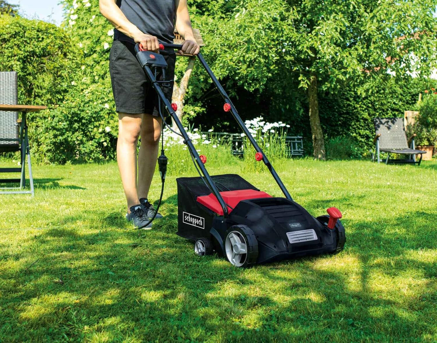 Scheppach SC32 Arieggiatore scarificatore elettrico 32cm cestello 30 litri 220V