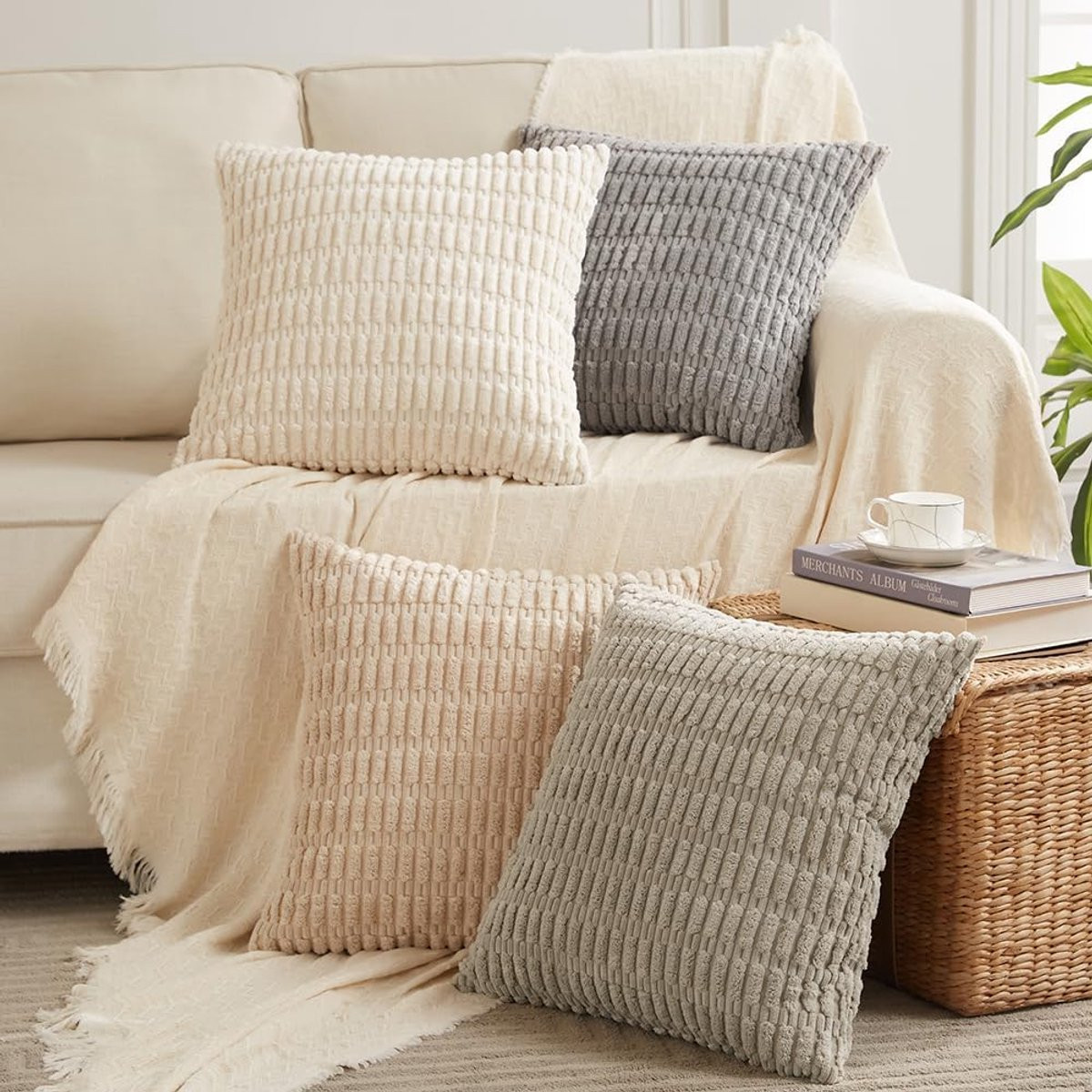SnelShoppen Set van 4 Boho Kussenslopen, Neutraal Pluizig Corduroy, 30 x 30 cm