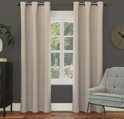 Sun Zero Hayden Energy Saving Blackout Grommet 1-Piece Curtain Panel, Single Panel