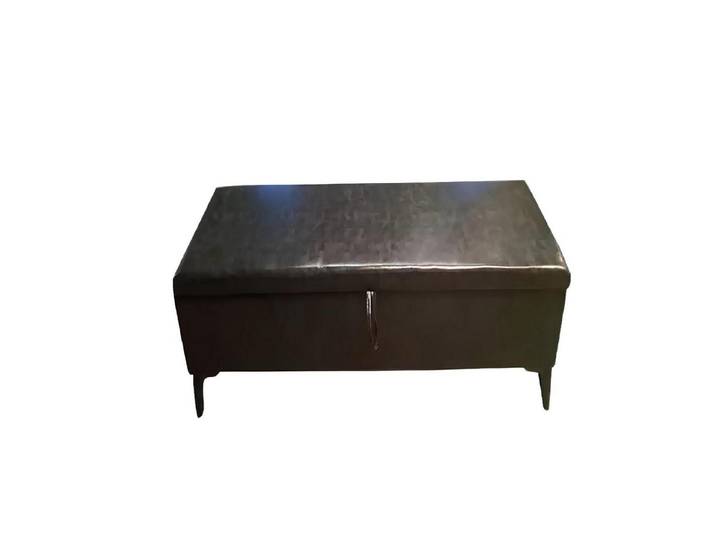 Xlmoebel Hocker Gepolsterter Hocker in modernem Design für Komfort und Stil (1 St., Hocker), Hergestellt in Europa