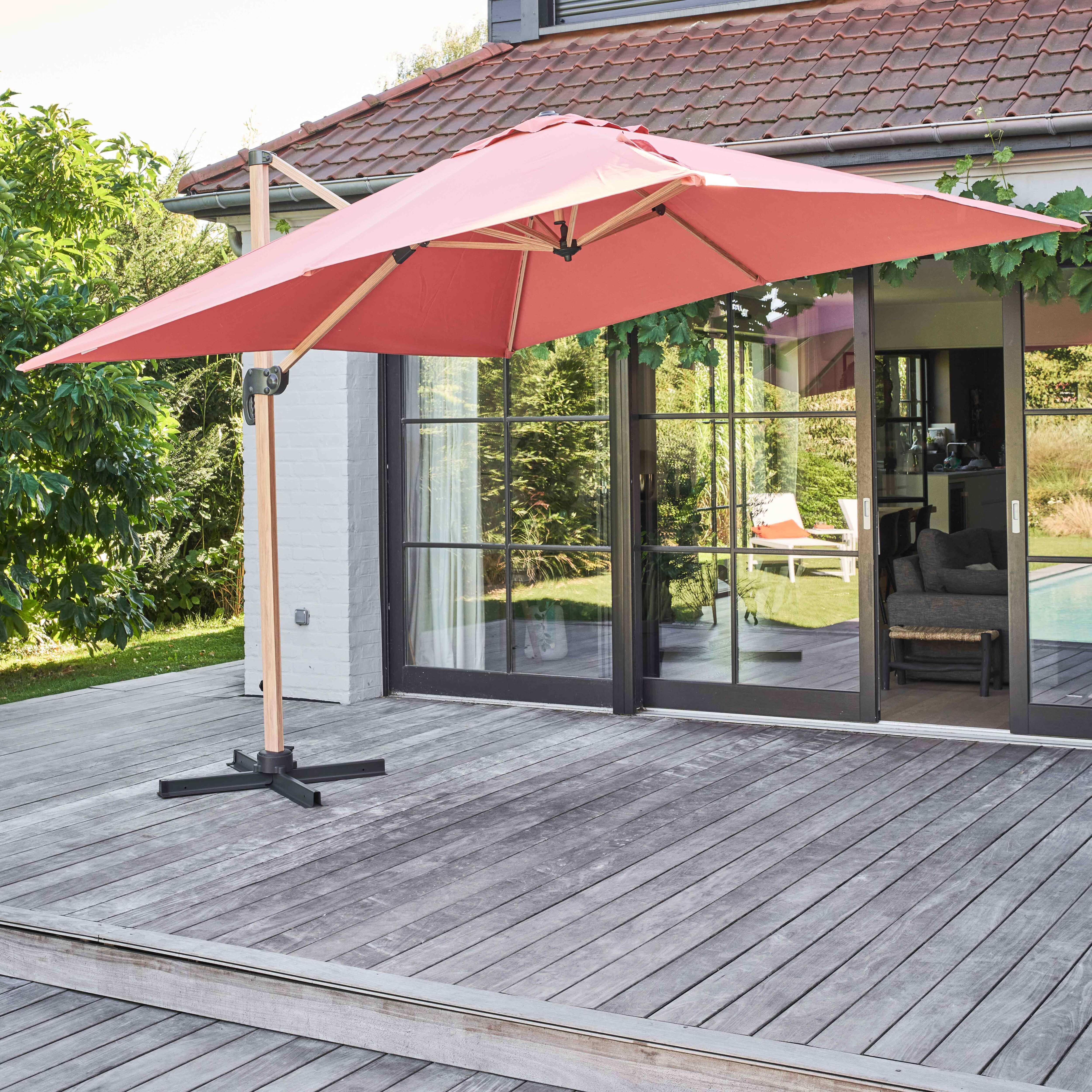 Versetzter quadratischer Sonnenschirm 3x3m in Holzoptik Ton - Oviala Brescia