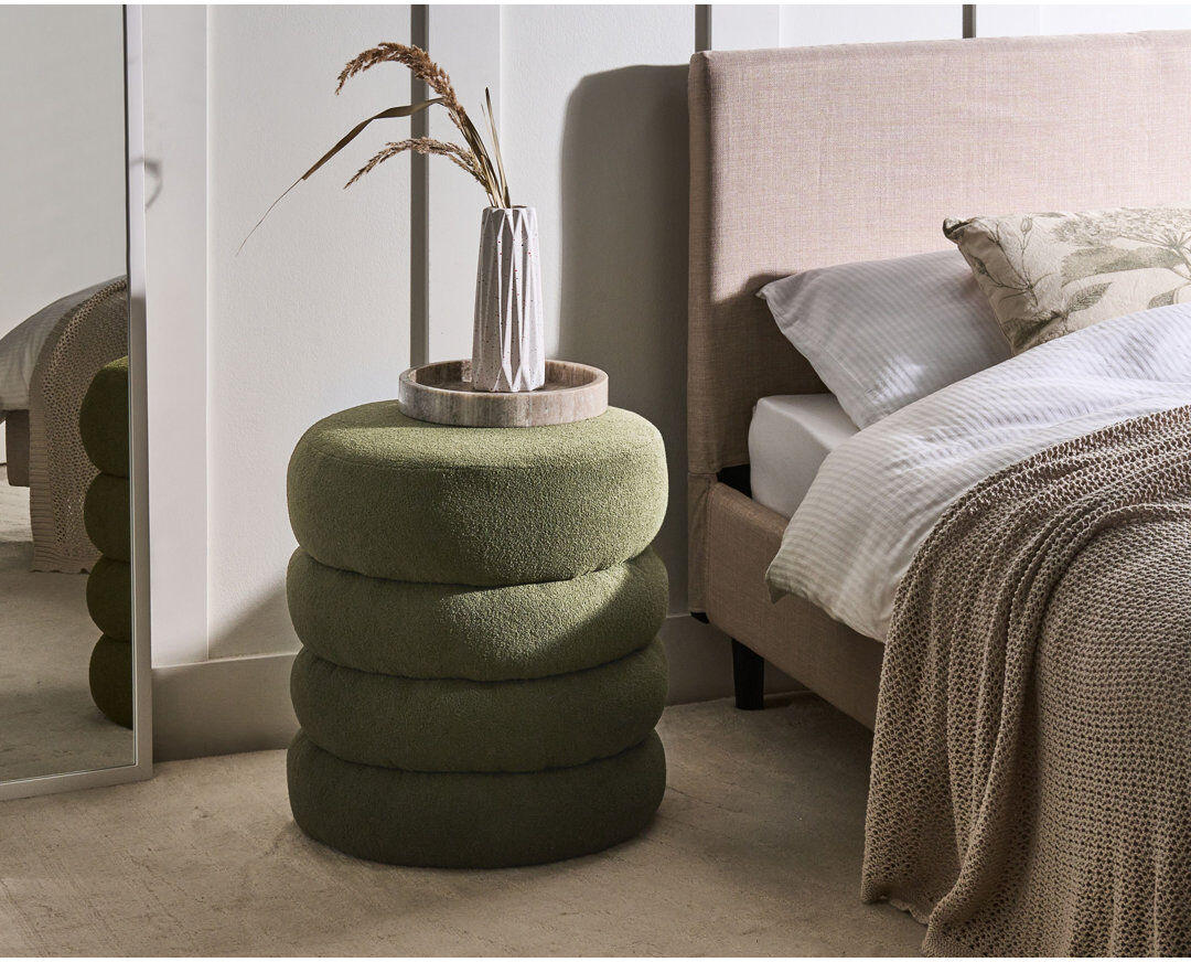 Beliani SUMPTER 43 cm W Boucle Round Pouffe Green 47cm H X 43cm W X 43cm D
