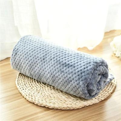 Uplifted Goods Ultra Soft Fuzzy Fleece Pet Comfort Blanket blue m