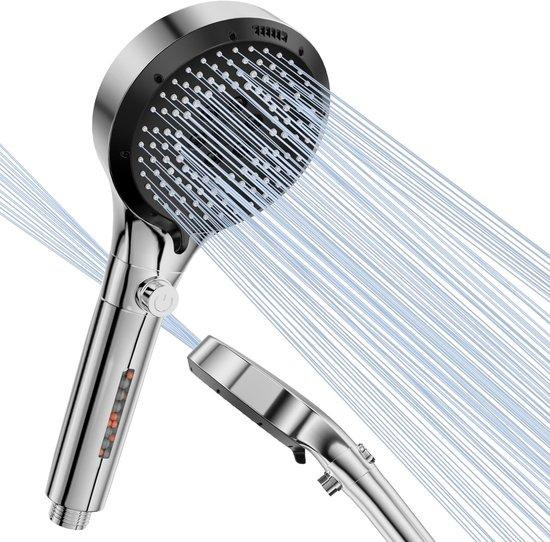 Waterbesparende douchekop met filter en 6 straalstanden, zilver